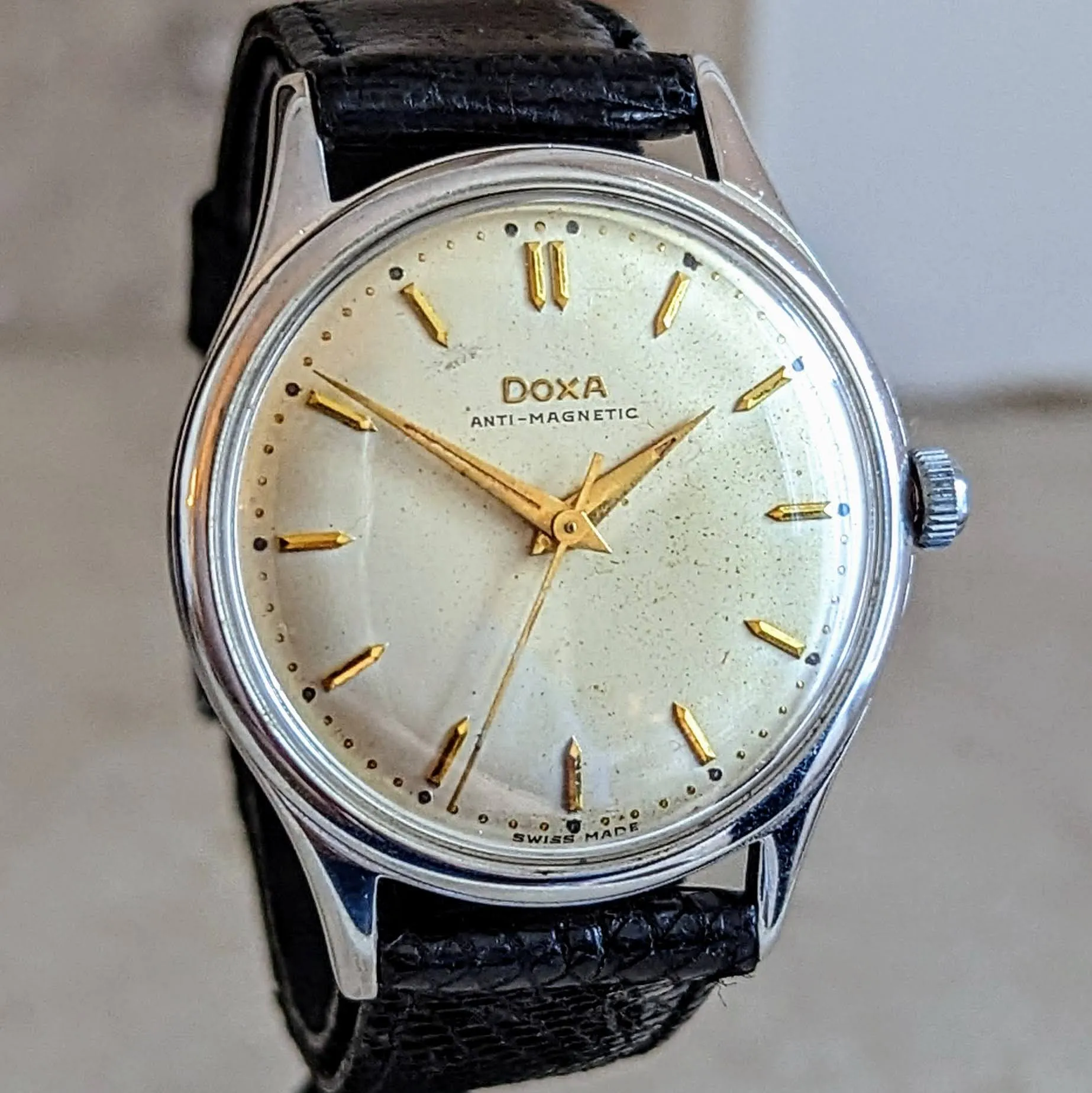 DOXA Anti-Magnetic Jumbo Wristwatch ETA 1147 Swiss Made Mechanical Watch