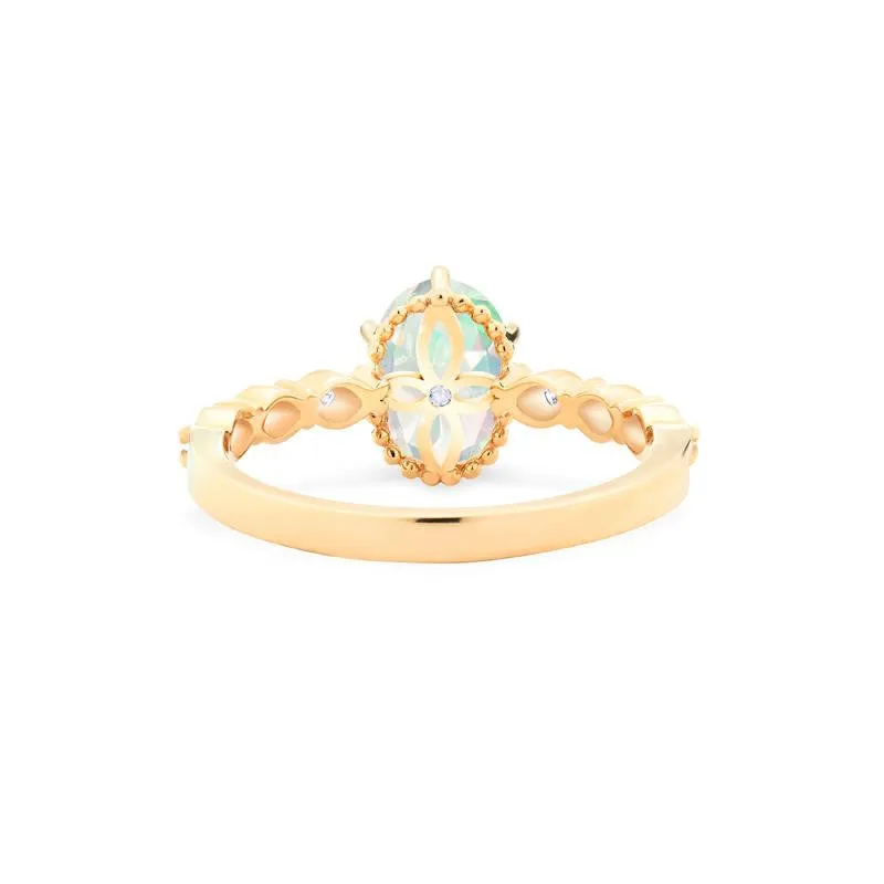 [Evelina] Vintage Classic Crown Oval Engagement Ring in Natural Australian Opal
