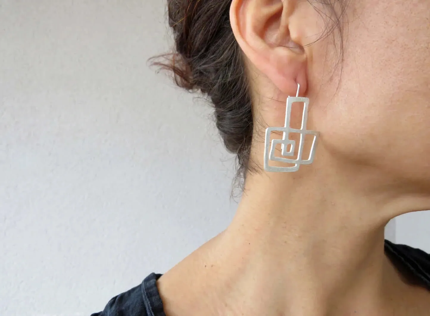 Modernist Brushed Silver Linear Earrings - The Dedalo Collection