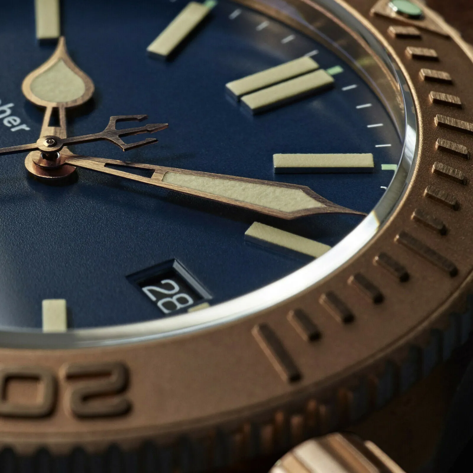 New Christopher Ward C60 Trident Bronze Pro 600 Diver 38mm Vintage Blue Watch
